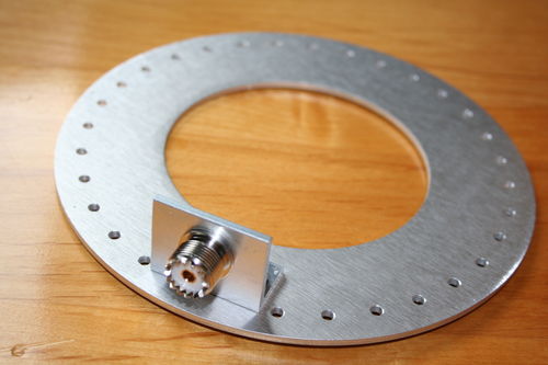 Radial ring with connector